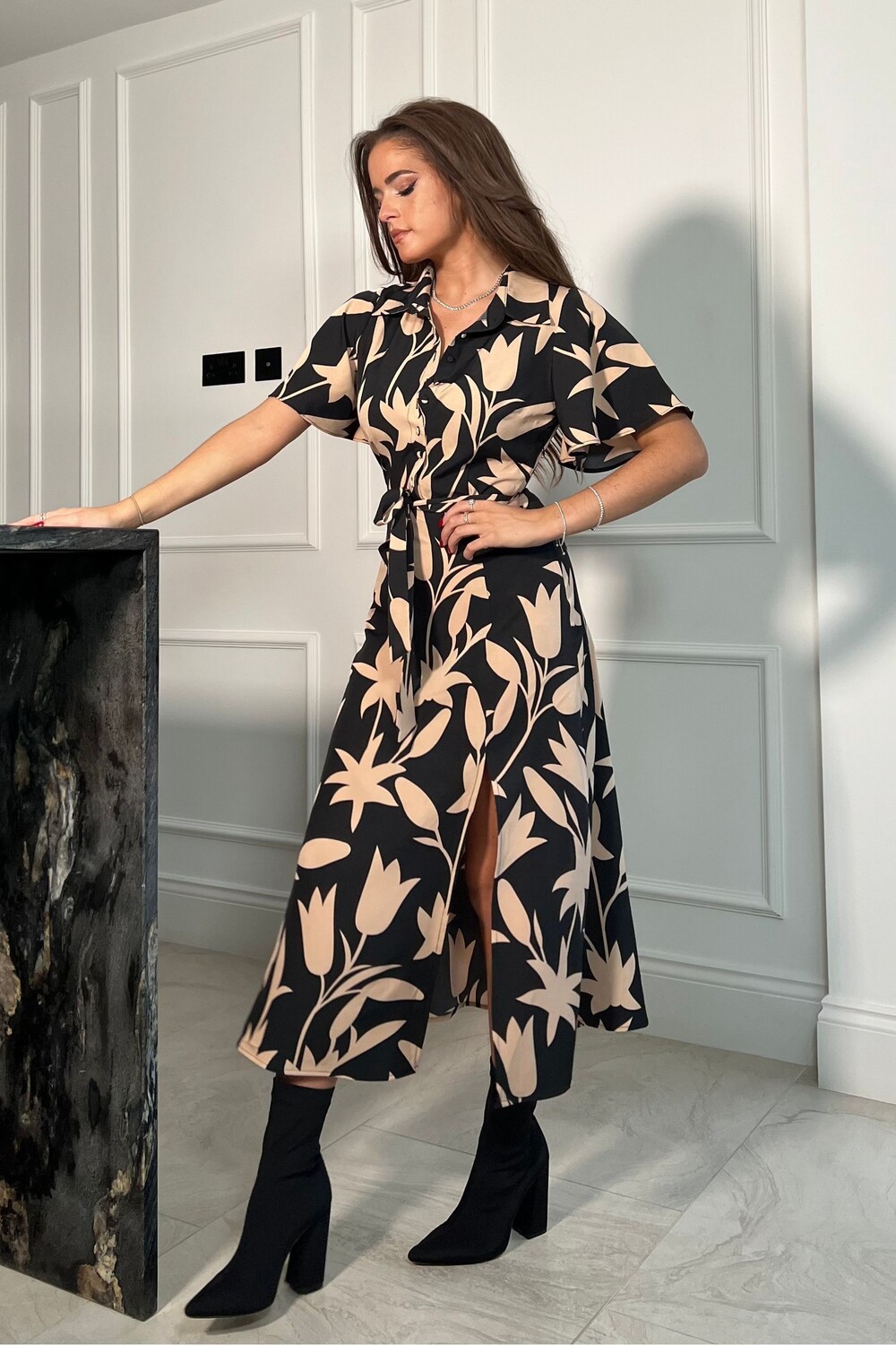 Платье-Рубашка Roxana миди Girl In Mind, черный 
Платье-Рубашка Roxana миди Girl In Mind, черный