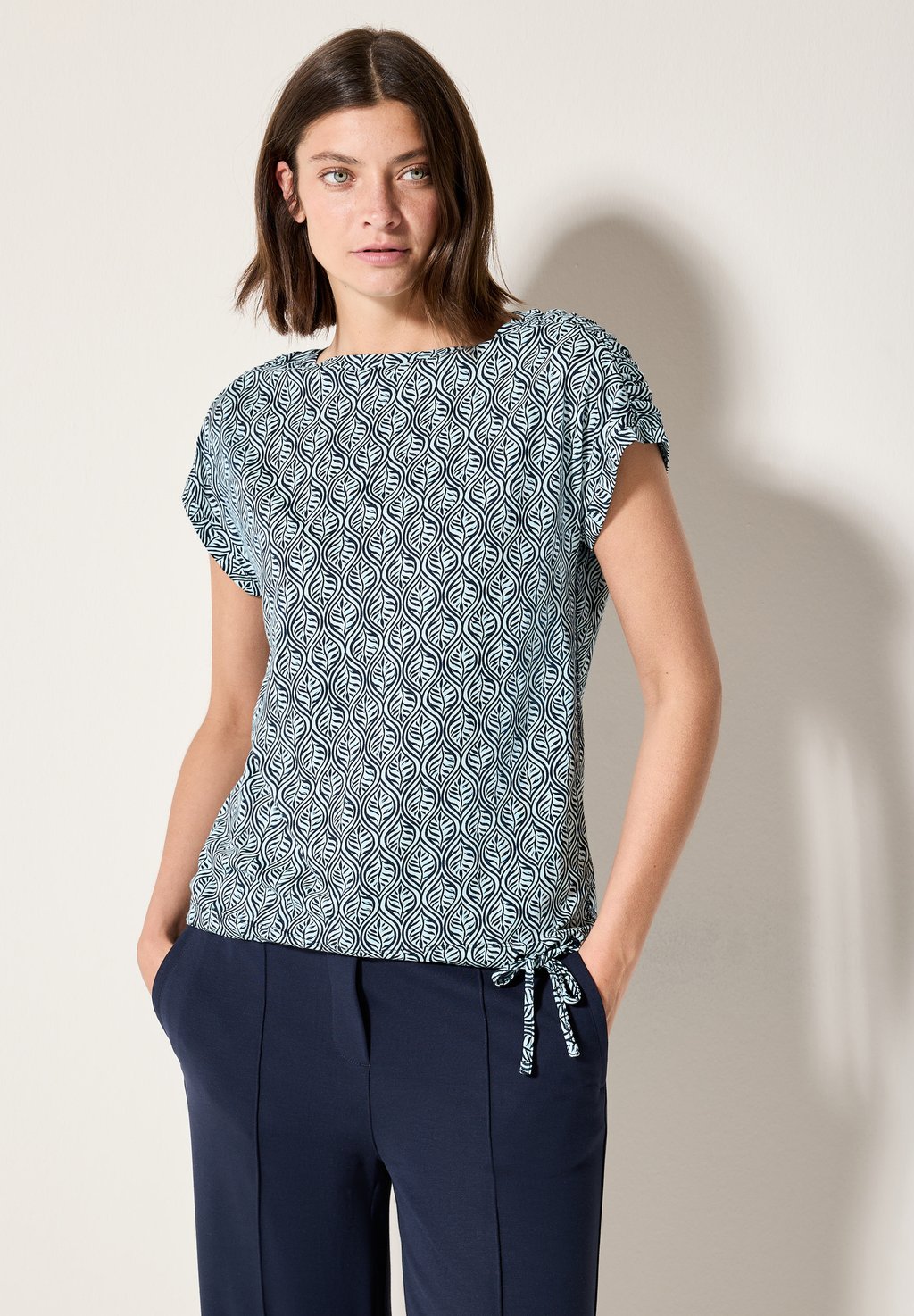 Футболка с принтом Cecil, темно-синий
Футболка с принтом Cecil, темно-синий