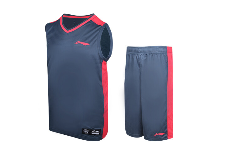 Баскетбольный костюм мужской Lining
Баскетбольный костюм мужской Lining