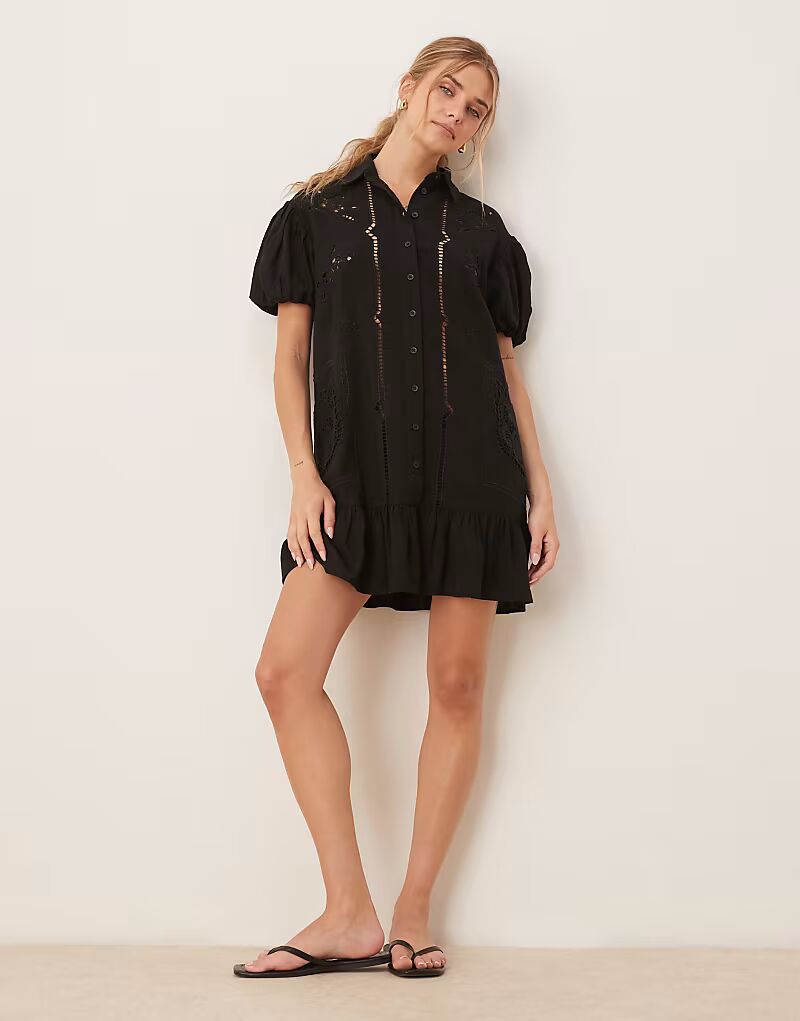 Платье-рубашка мини из твила с короткими рукавами и вышивкой в тон черного цвета ASOS DESIGN 
Платье-рубашка мини из твила с короткими рукавами и вышивкой в тон черного цвета ASOS DESIGN