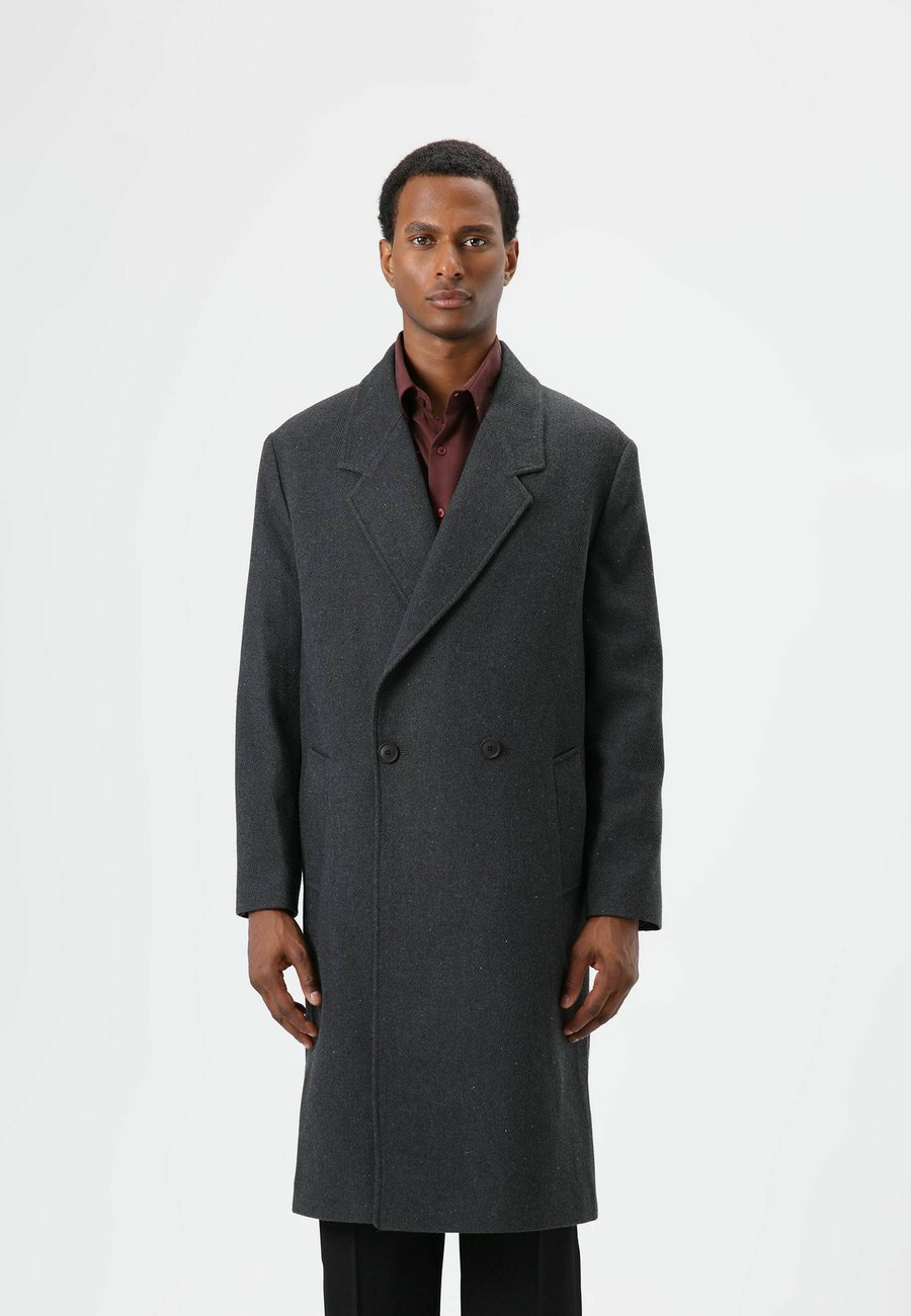 Пальто D.MoRo Classic coat, Anthracite
Пальто D.MoRo Classic coat, Anthracite