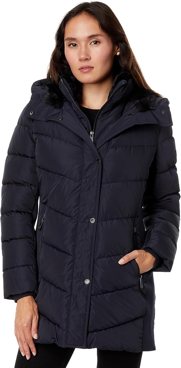 Женская куртка Calvin Klein удлиненная пуховая, синий
Женская куртка Calvin Klein удлиненная пуховая, синий