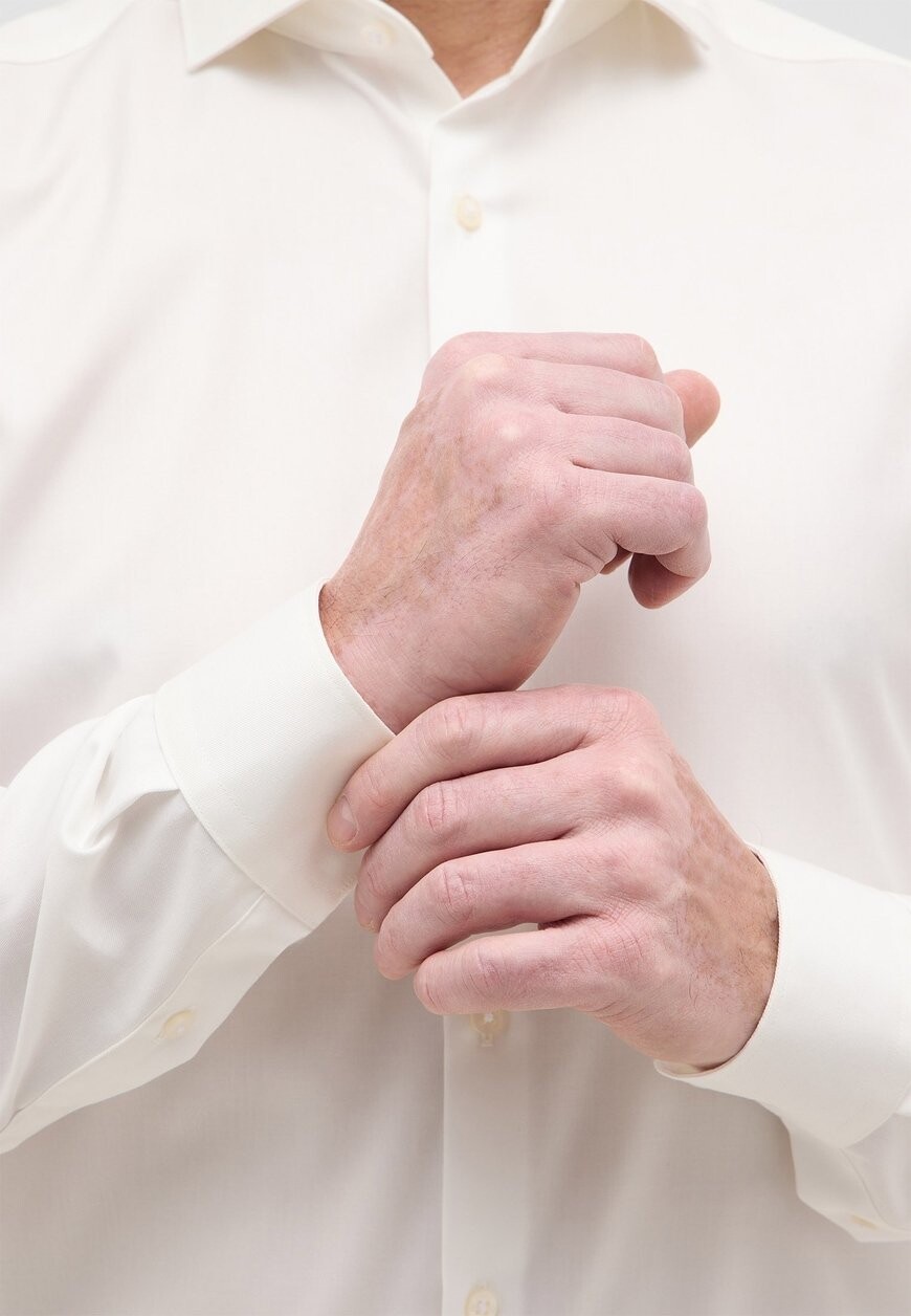 Официальная рубашка COVER SHIRT SUPER SLIM Eterna, бежевый
Официальная рубашка COVER SHIRT SUPER SLIM Eterna, бежевый