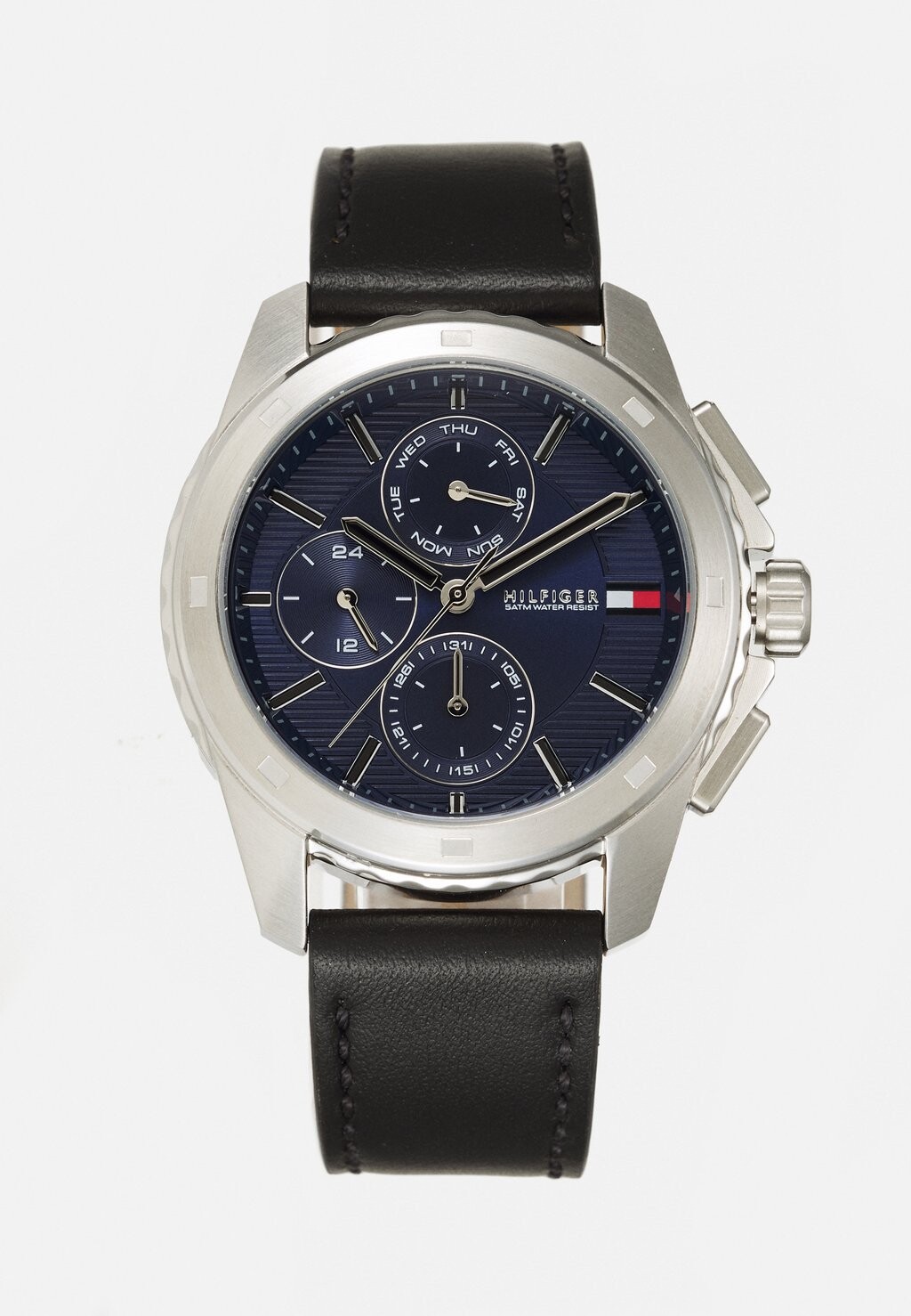 Часы Walker Tommy Hilfiger, черные
Часы Walker Tommy Hilfiger, черные