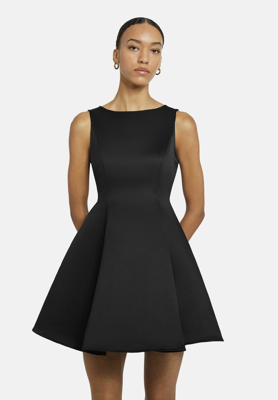 Платье Nicowa RASOMI, Schwarz/Black
Платье Nicowa RASOMI, Schwarz/Black