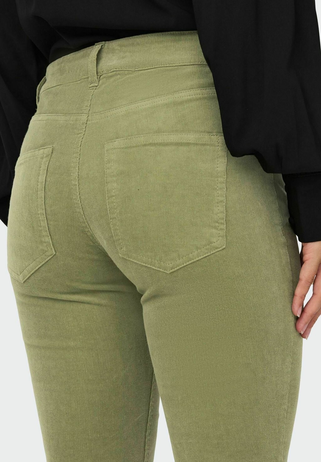 Брюки ONLY, зеленый
Брюки ONLY, зеленый