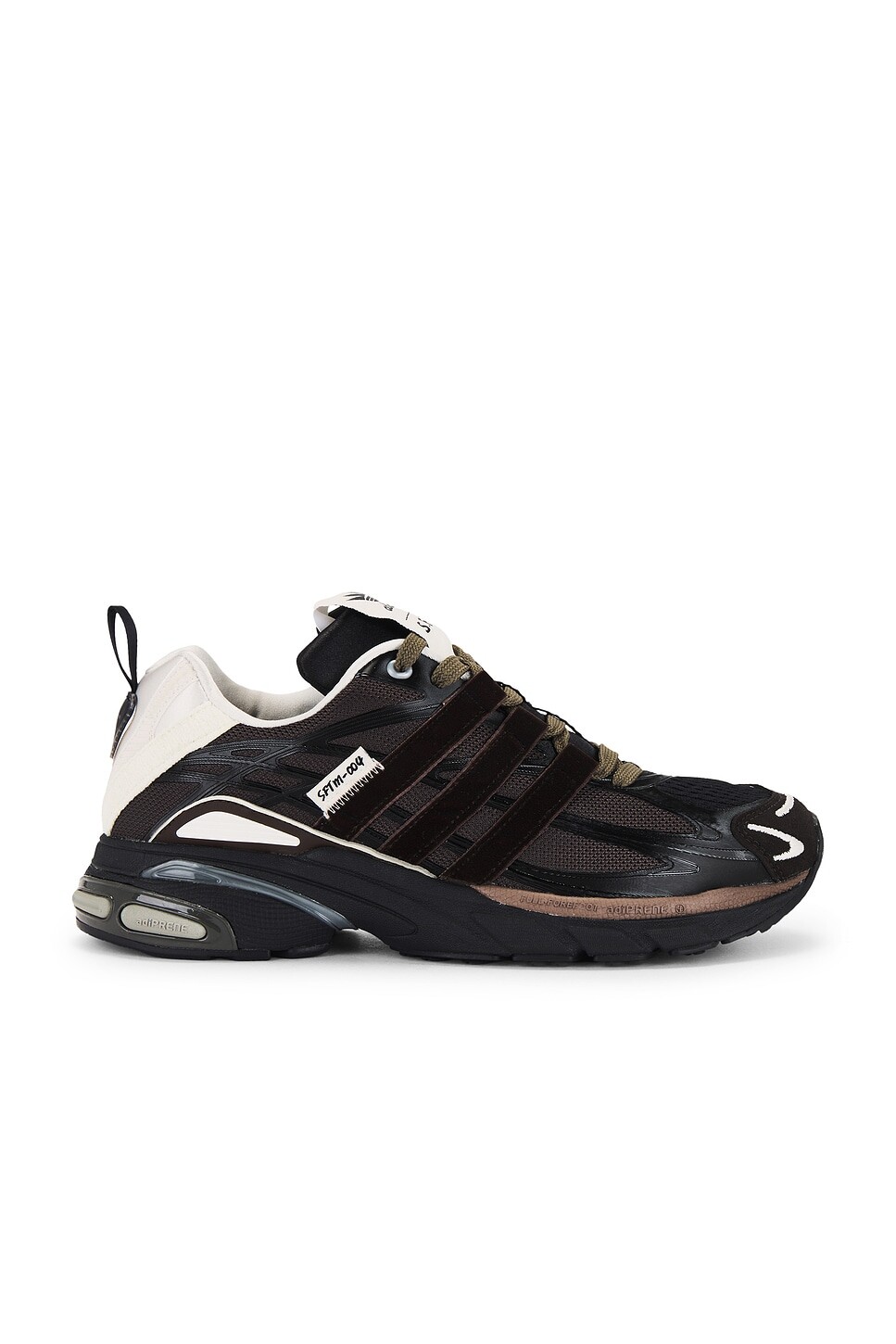 Кроссовки мужские Adistar Cushion Adidas By Song For The Mute, цвет Core Black, Dark Brown, & Earth Strata
Кроссовки мужские Adistar Cushion Adidas By Song For The Mute, цвет Core Black, Dark Brown, & Earth Strata