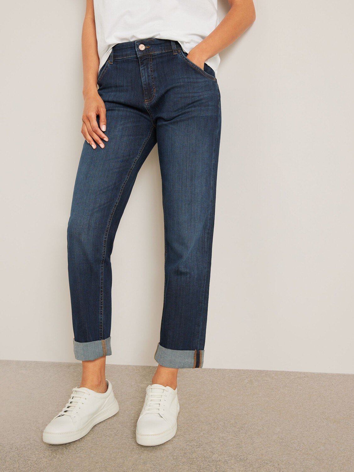 И/ИЛИ Джинсы-бойфренды Venice Beach, темный азурит
И/ИЛИ Джинсы-бойфренды Venice Beach, темный азурит