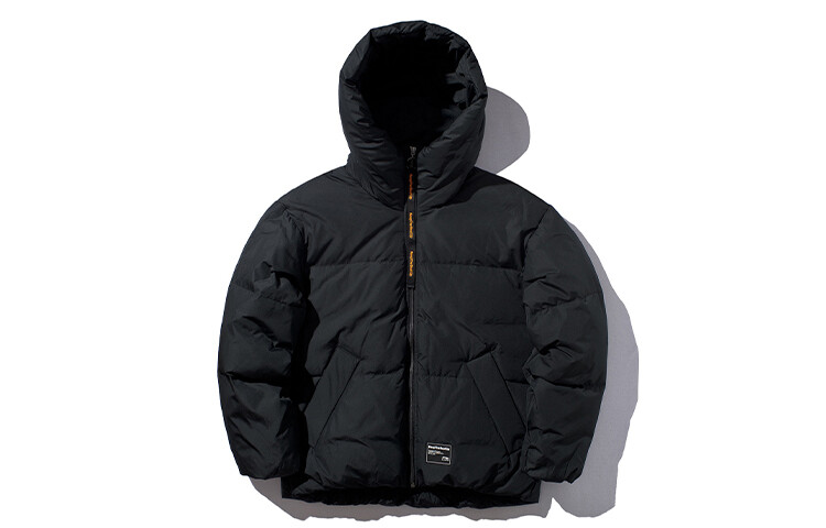 Пуховик женский New Standard черный Lining
Пуховик женский New Standard черный Lining