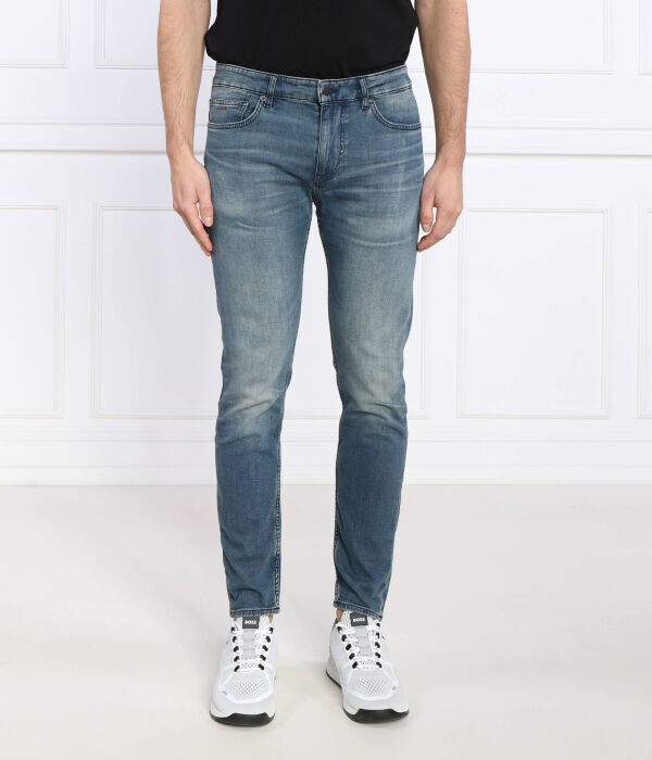Джинсы мужские Boss облегающего кроя классические, синий
Джинсы мужские Boss облегающего кроя классические, синий