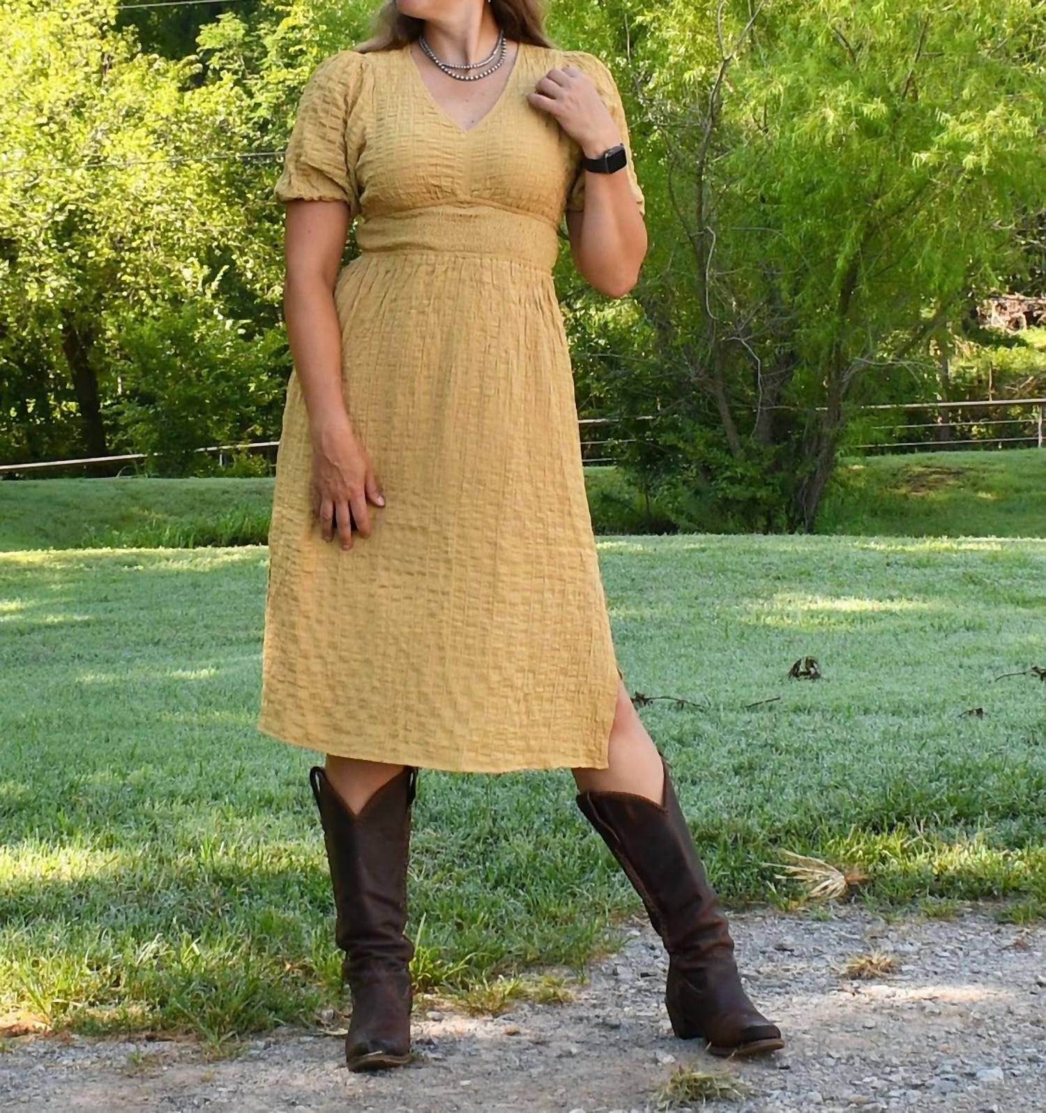 Платье Келлер желтого цвета DEAR JOHN DENIM
Платье Келлер желтого цвета DEAR JOHN DENIM