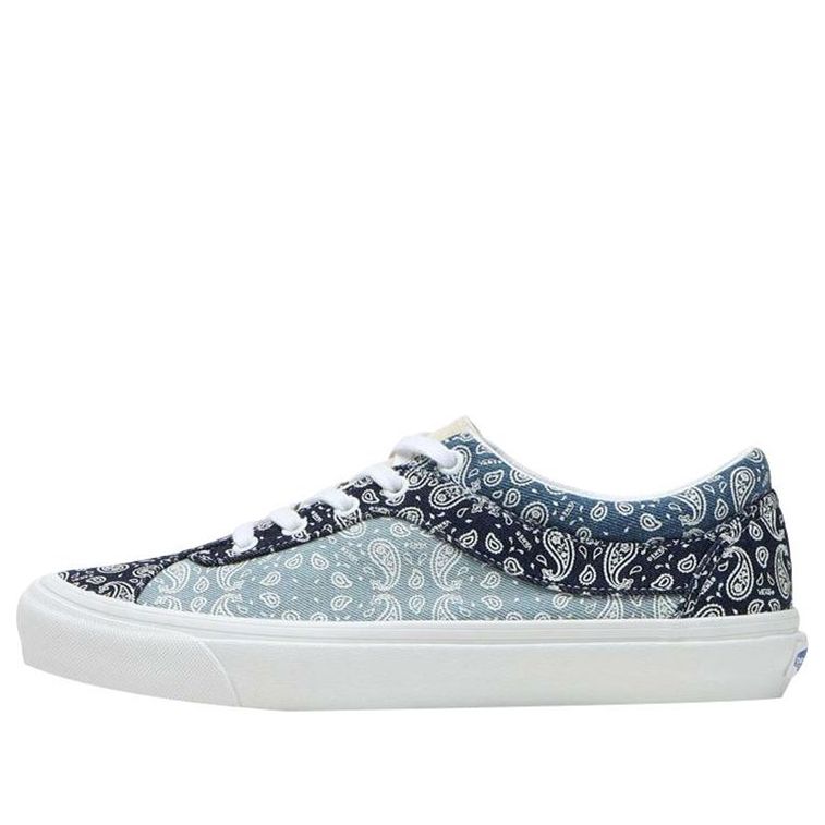 Кеды Vans Bold Ni 'Bandana', синий
Кеды Vans Bold Ni 'Bandana', синий