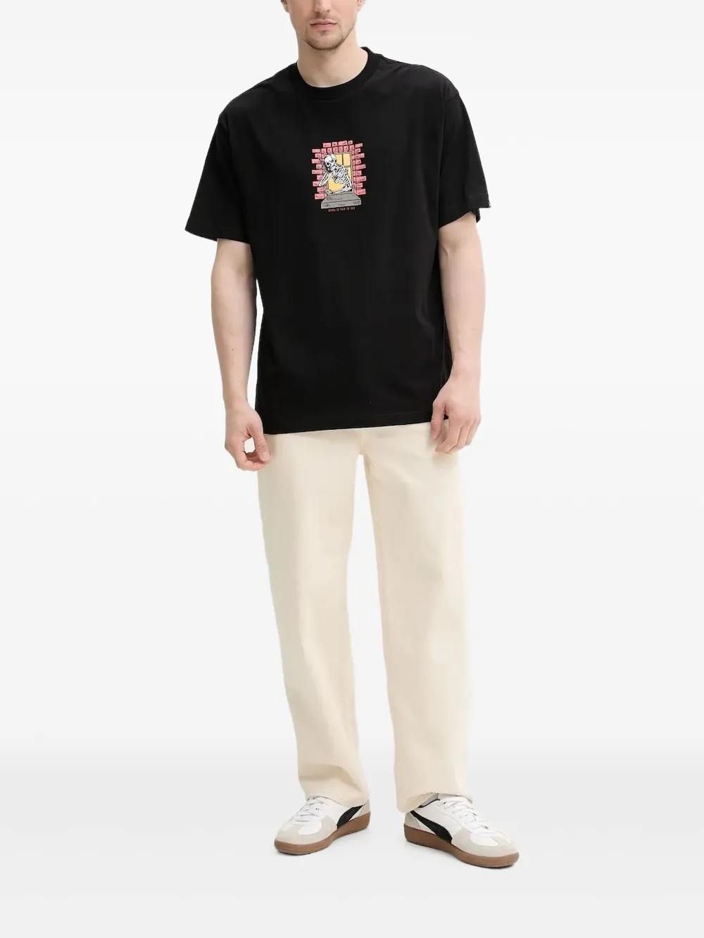 Джинсы прямого кроя с карманами HUGO, нейтральный
Джинсы прямого кроя с карманами HUGO, нейтральный