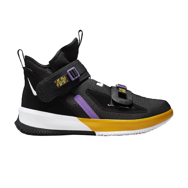 Кроссовки Nike LeBron Soldier 13 EP 'Lakers', черный 
Кроссовки Nike LeBron Soldier 13 EP 'Lakers', черный