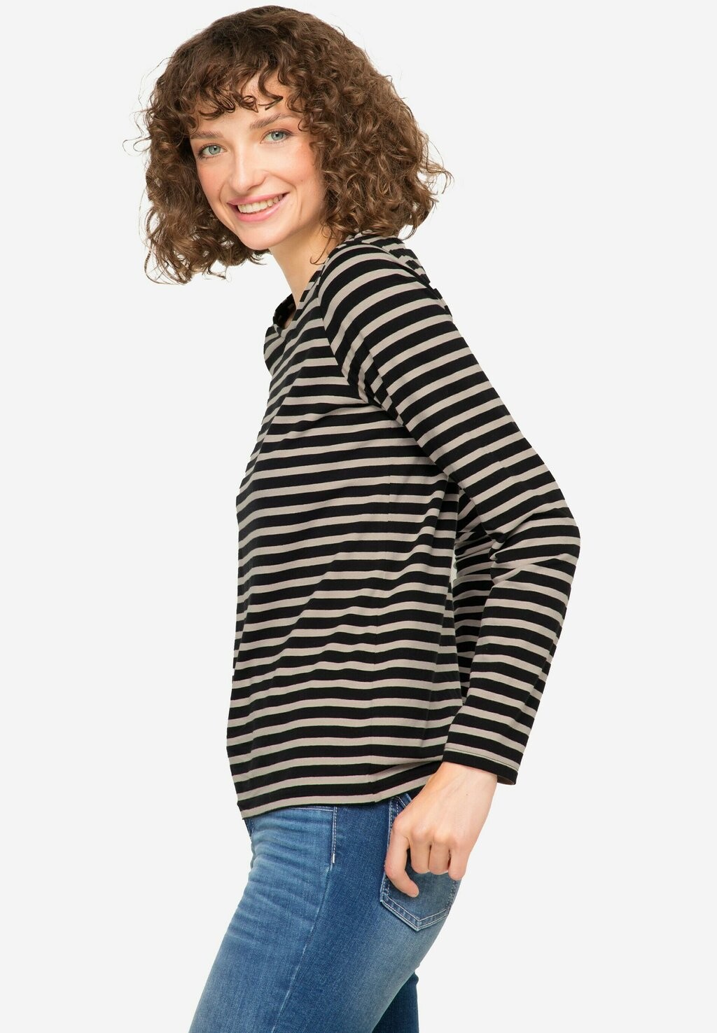 Топ с длинными рукавами LAURASØN, черный
Топ с длинными рукавами LAURASØN, черный