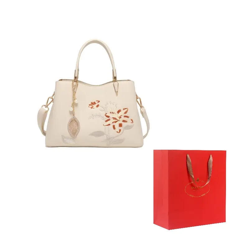 PAYOT Синтетическая кожаная сумка через плечо, кроссбоди, женская сумка ecru/apricot
PAYOT Синтетическая кожаная сумка через плечо, кроссбоди, женская сумка ecru/apricot