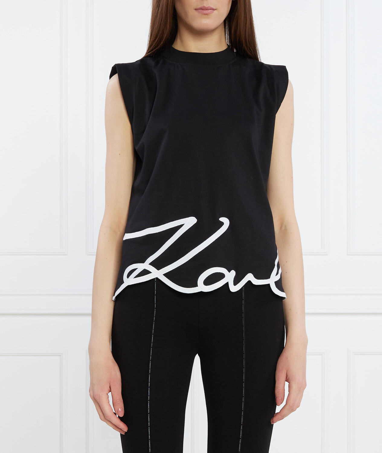 Топ Karl Lagerfeld Regular Fit, черный 
Топ Karl Lagerfeld Regular Fit, черный