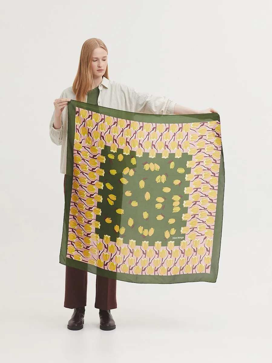 Женский платок с цветочным узором Nice Things, хаки
Женский платок с цветочным узором Nice Things, хаки