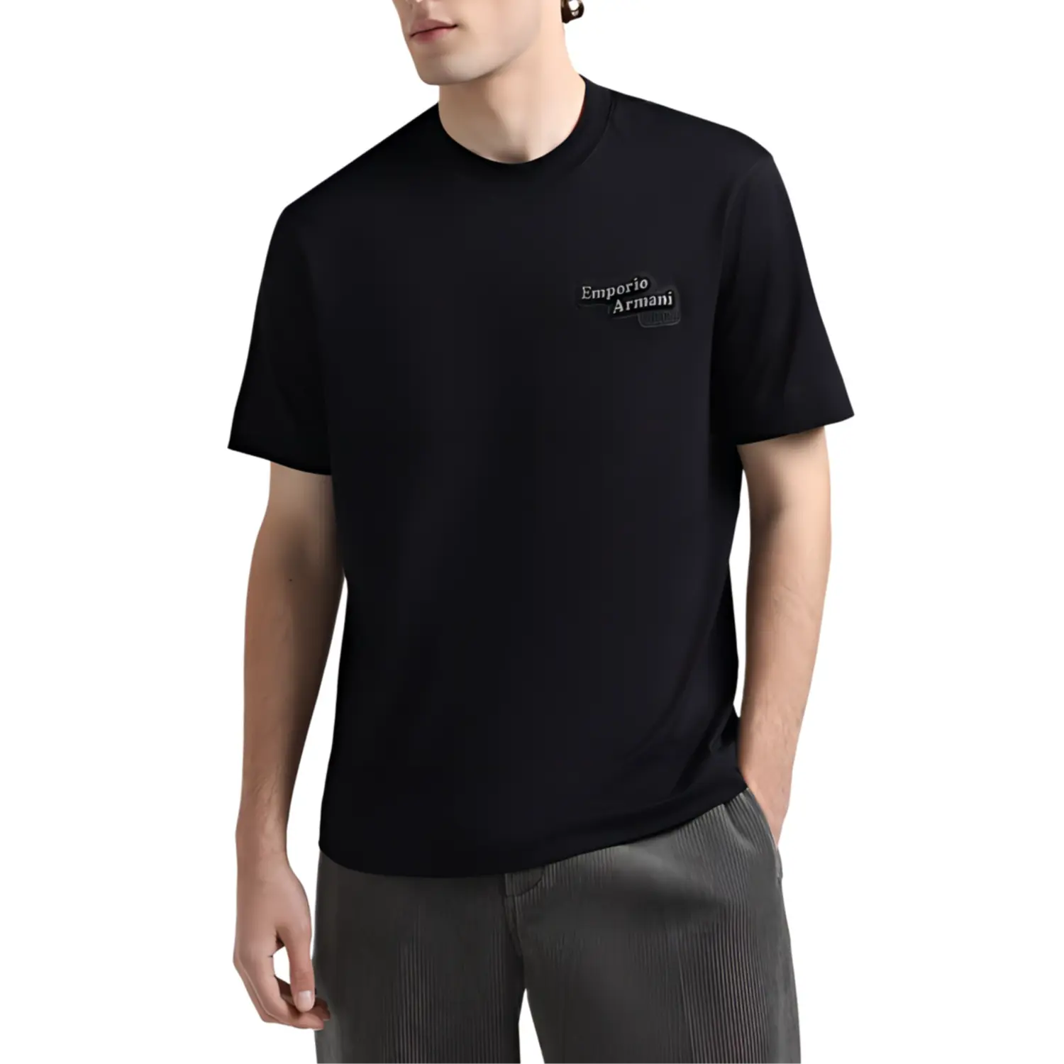 EMPORIO ARMANI Футболка мужская черная
EMPORIO ARMANI Футболка мужская черная