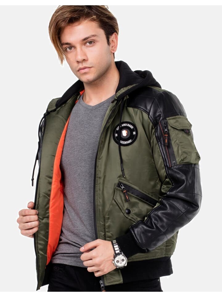 Переходная куртка Cipo & Baxx Jacke, хаки
Переходная куртка Cipo & Baxx Jacke, хаки