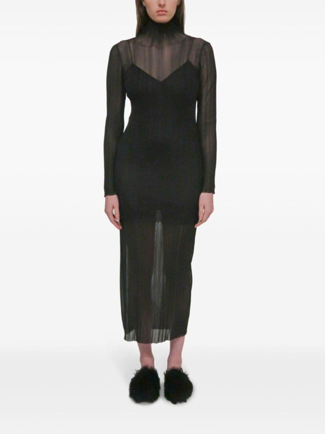 Платье Rosetta Getty из прозрачного плиссе, черный
Платье Rosetta Getty из прозрачного плиссе, черный