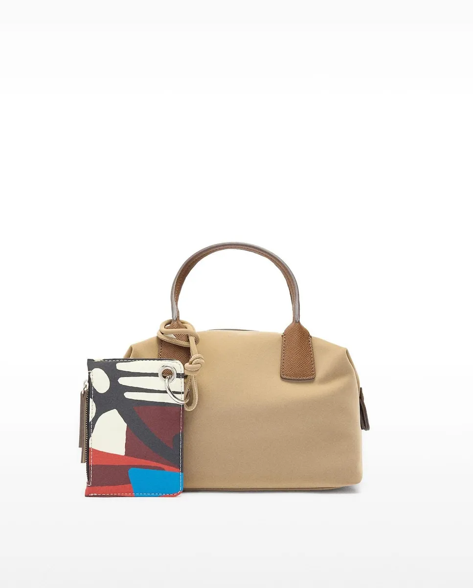 Сумка-тоут через плечо с кардхолдером и молнией Parfois, коричневый
Сумка-тоут через плечо с кардхолдером и молнией Parfois, коричневый