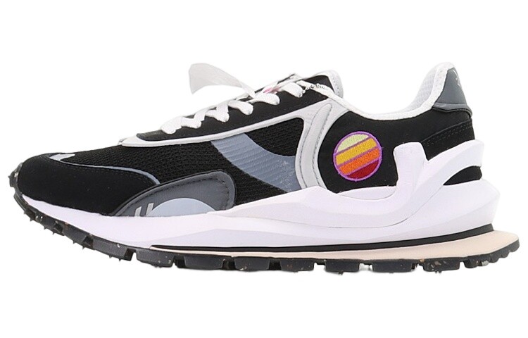 Кроссовки Fangyuan Eternal для бега мужские с низким верхом, черные/монетно-серые/грозо-серые Lining
Кроссовки Fangyuan Eternal для бега мужские с низким верхом, черные/монетно-серые/грозо-серые Lining