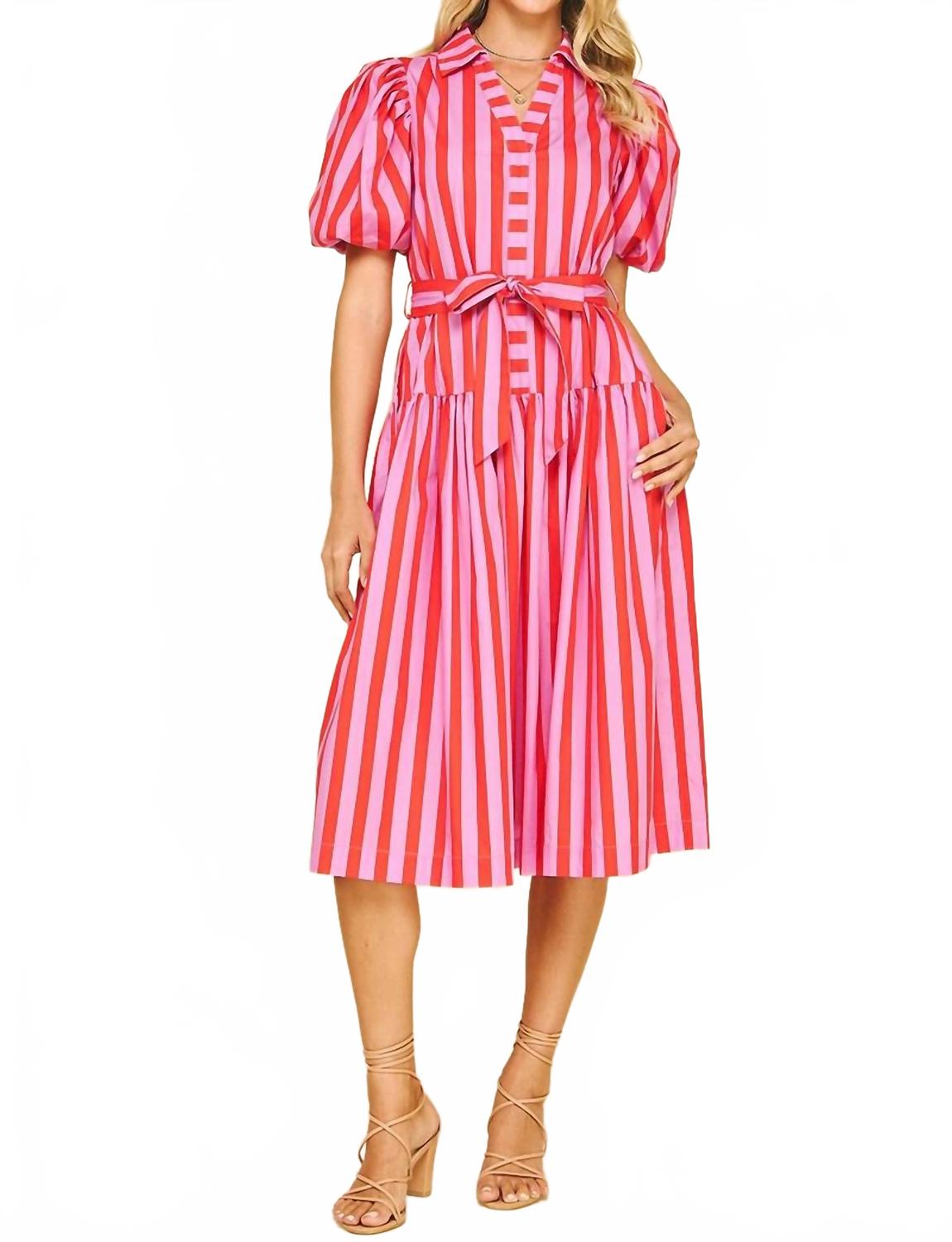 Сладкая любовь в розово-красном платье миди с полосатыми рукавами-фонариками PINCH
Сладкая любовь в розово-красном платье миди с полосатыми рукавами-фонариками PINCH