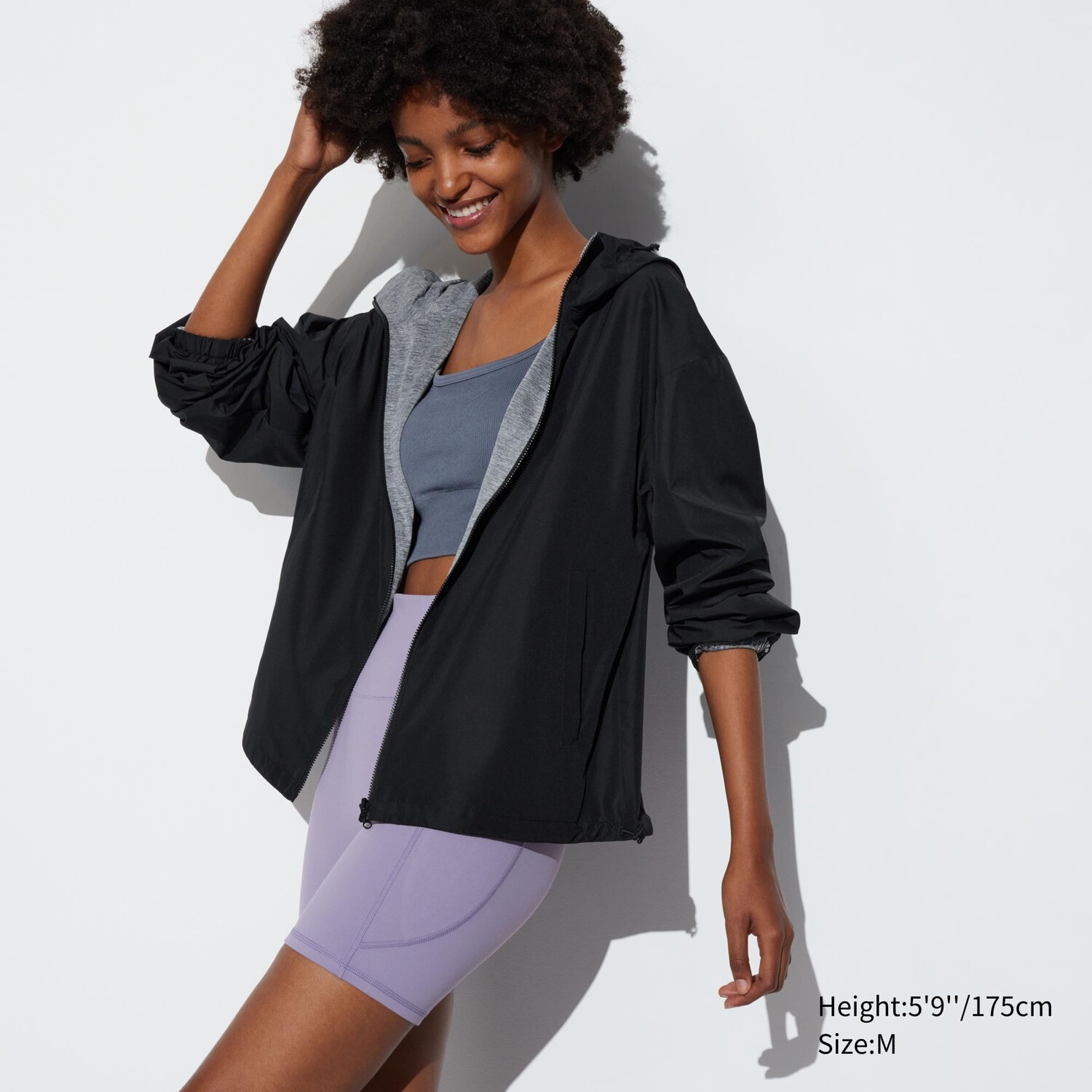 Ветровка UNIQLO двустороння, 09 черный 
Ветровка UNIQLO двустороння, 09 черный