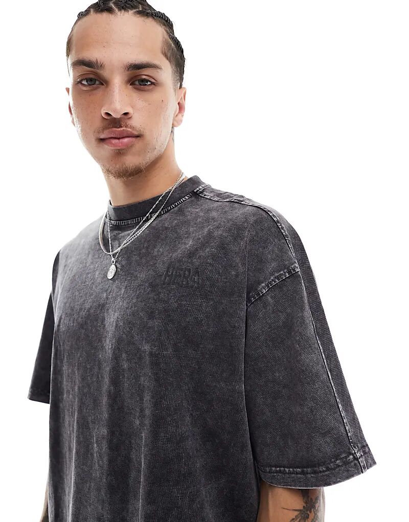 Мужская футболка Hera с принтом черного цвета 
Мужская футболка Hera с принтом черного цвета