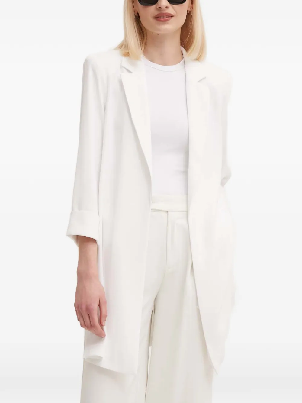 Пиджак с отложным воротником и манжетами на рукавах Joseph Ribkoff, черный
Пиджак с отложным воротником и манжетами на рукавах Joseph Ribkoff, черный