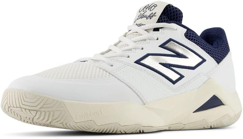 Мужские теннисные кроссовки New Balance FuelCell Delray V2, белый/синий/темно-синий
Мужские теннисные кроссовки New Balance FuelCell Delray V2, белый/синий/темно-синий