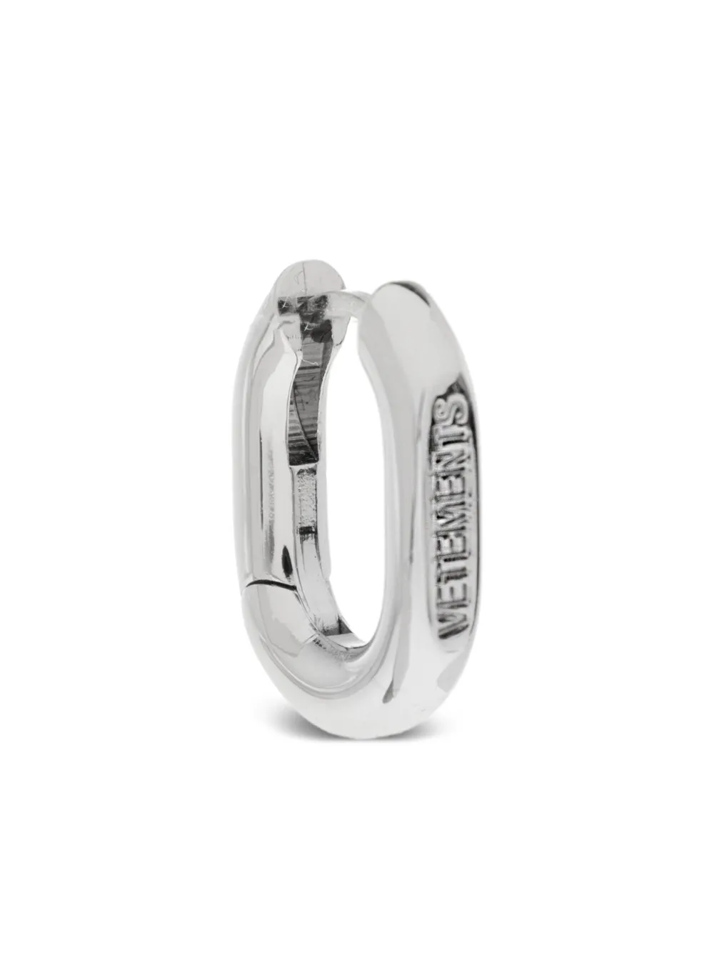 Серьга с гравировкой логотипа VETEMENTS, серебряный
Серьга с гравировкой логотипа VETEMENTS, серебряный