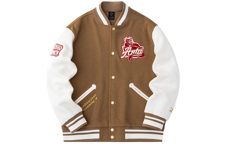 Куртка бейсбольная унисекс Anta Life Collection орехово-коричневая, Коричневый, Куртка бейсбольная унисекс Anta Life Collection орехово-коричневая
Куртка бейсбольная унисекс Anta Life Collection орехово-коричневая, Коричневый, Куртка бейсбольная унисекс Anta Life Collection орехово-коричневая