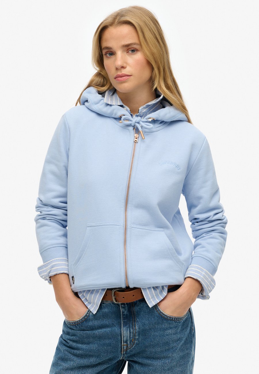 Толстовка Superdry & Co Zip-up sweatshirt, Rich Blue/Blue, Синий, Толстовка Superdry & Co Zip-up sweatshirt, Rich Blue/Blue
Толстовка Superdry & Co Zip-up sweatshirt, Rich Blue/Blue, Синий, Толстовка Superdry & Co Zip-up sweatshirt, Rich Blue/Blue