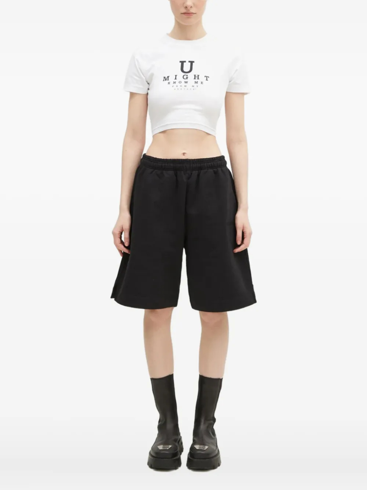 Укороченный топ с рисунком глаз VETEMENTS, белый
Укороченный топ с рисунком глаз VETEMENTS, белый