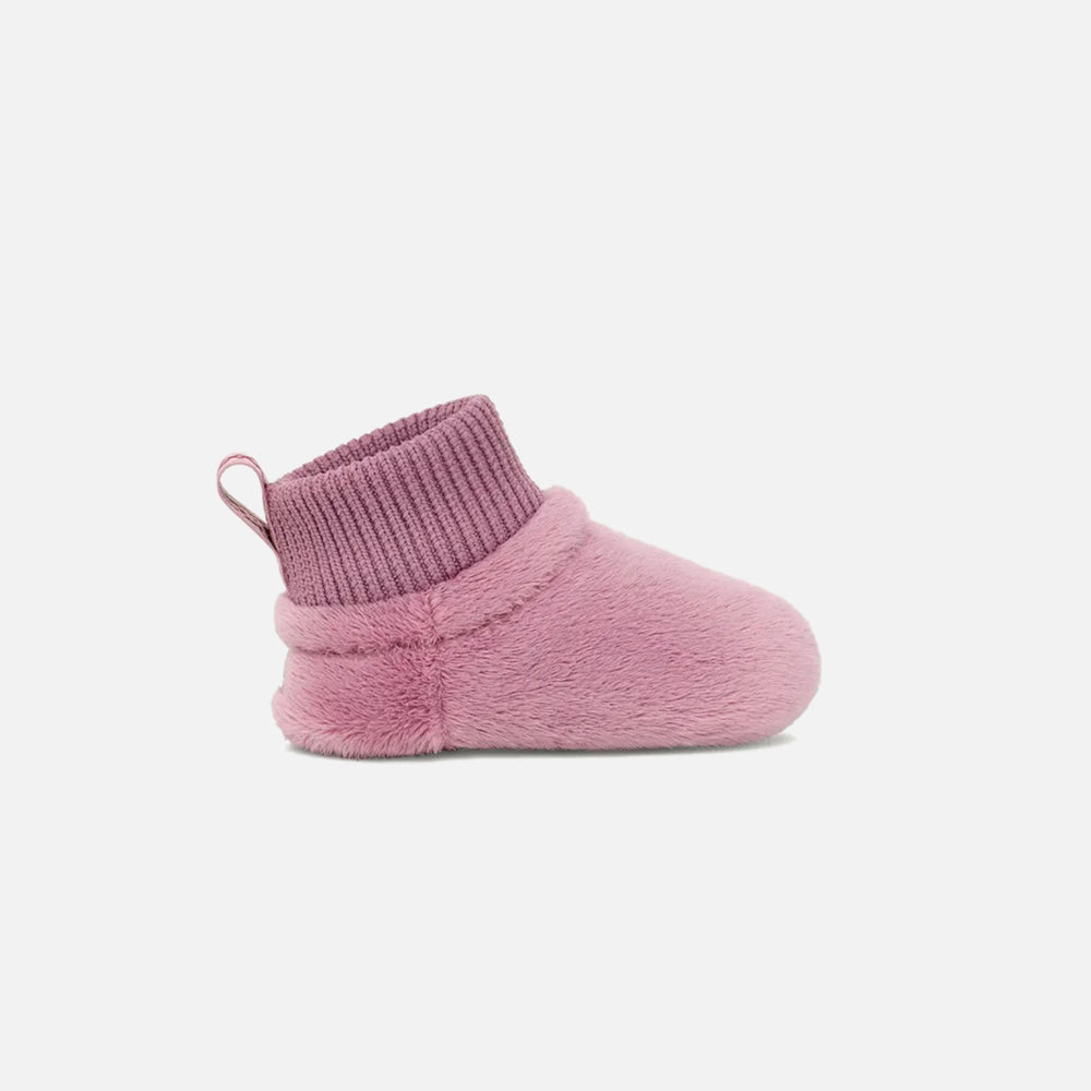 Ботинки UGG Baby Nesti, цвет Dusty Orchid
Ботинки UGG Baby Nesti, цвет Dusty Orchid