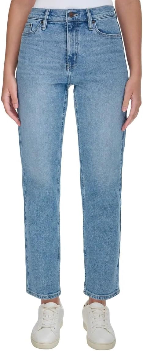 Женские джинсы Calvin Klein с высокой талией и прямыми штанинами, Light Blue
Женские джинсы Calvin Klein с высокой талией и прямыми штанинами, Light Blue