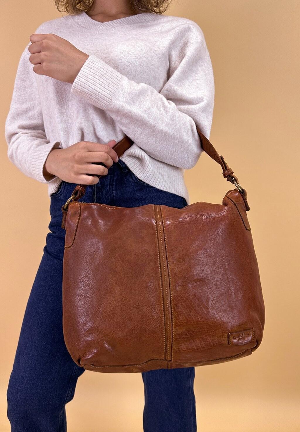 Сумка HANNAH Gusti Leder, цвет cognac
Сумка HANNAH Gusti Leder, цвет cognac