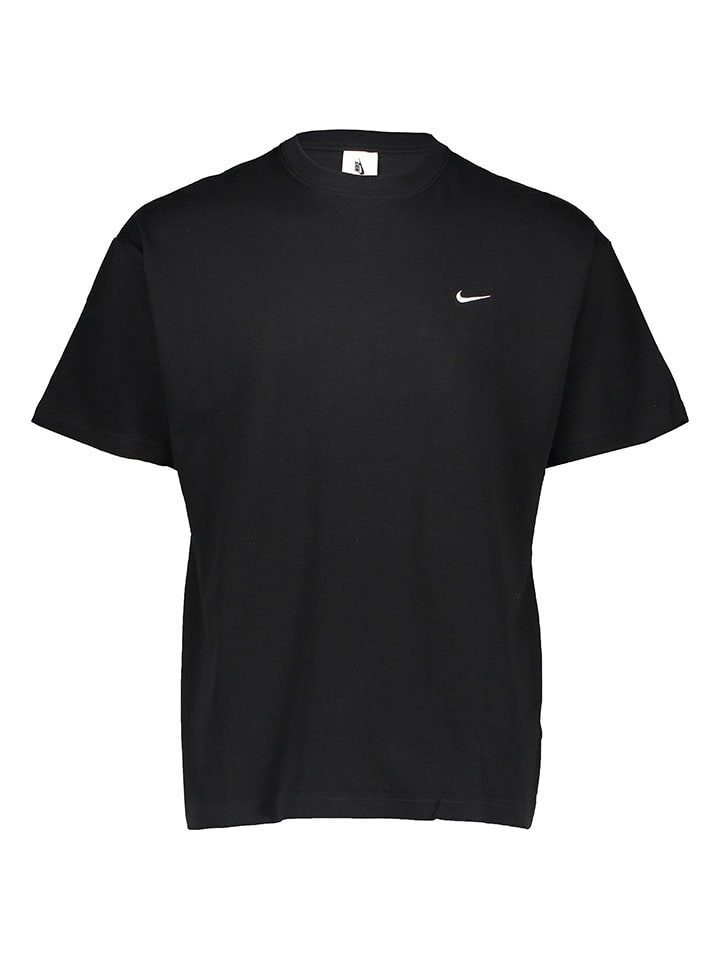 Футболка Nike Sportswear, черный
Футболка Nike Sportswear, черный