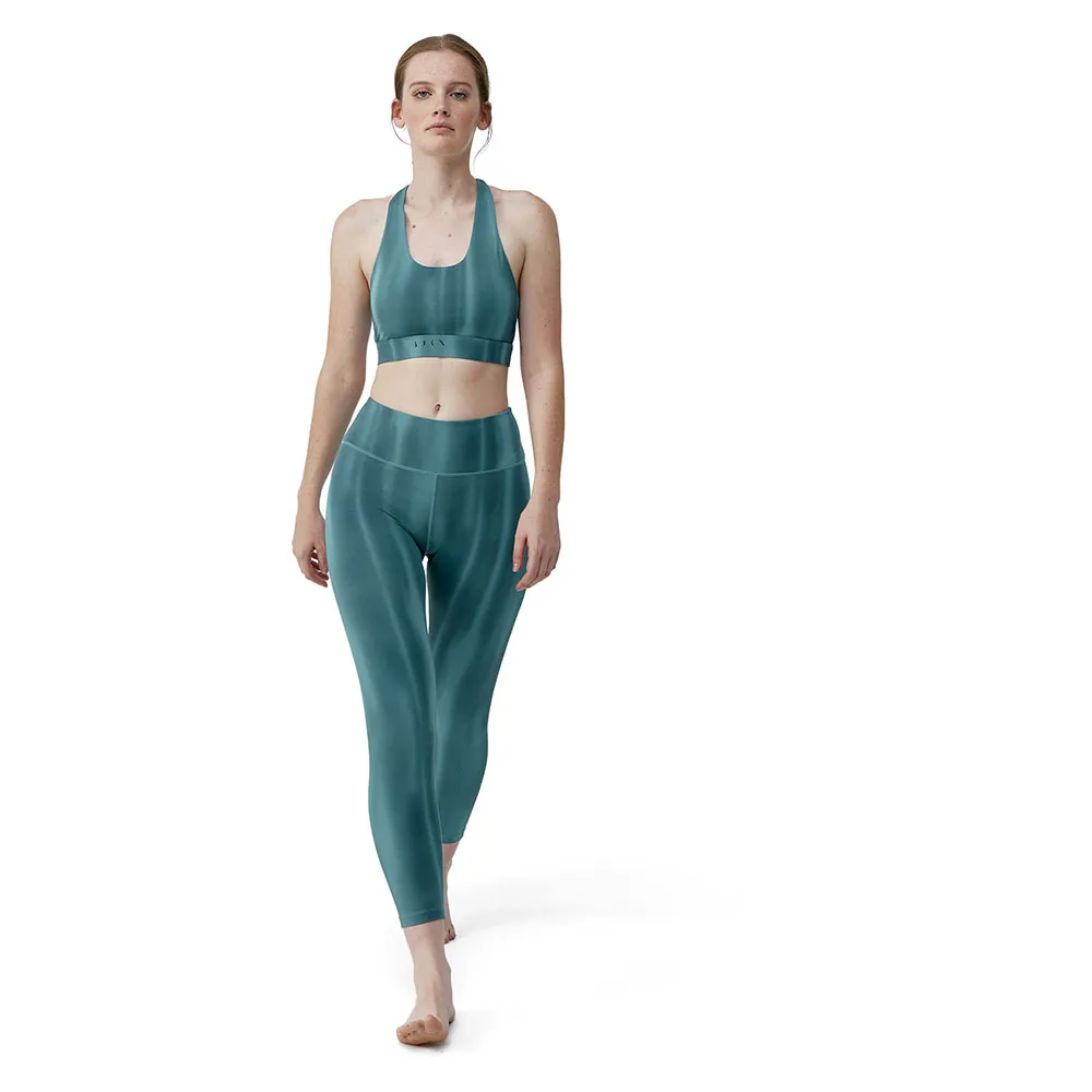 Спортивный топ Born Living Yoga Blanche medium support, синий
Спортивный топ Born Living Yoga Blanche medium support, синий