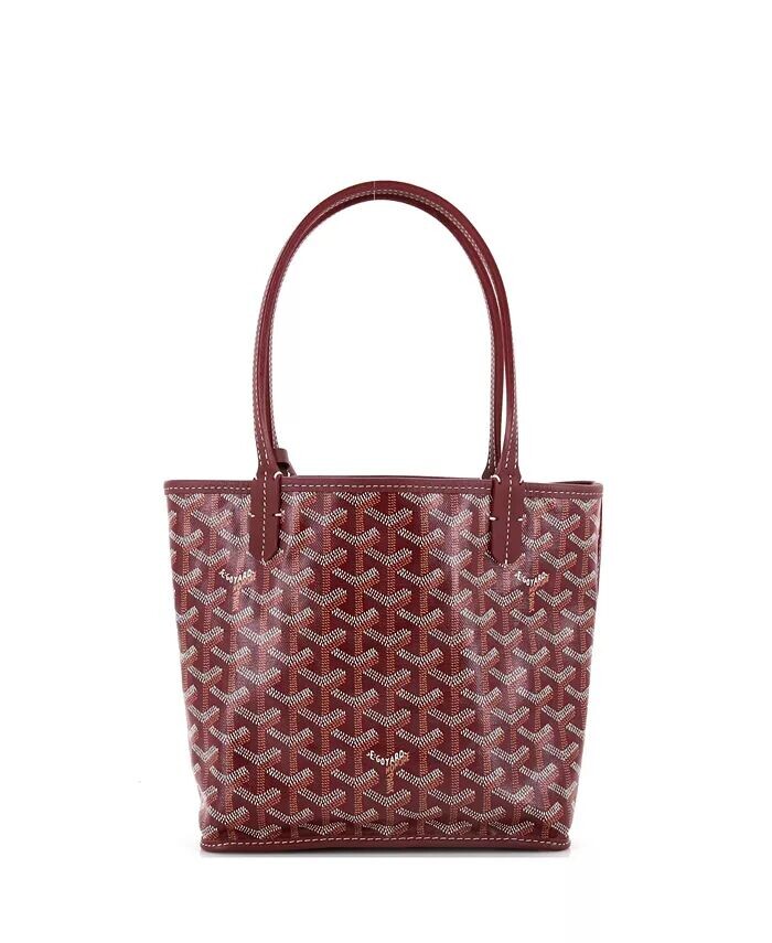 Мини-сумка Anjou Reversible Tote из парусины с покрытием Pre-Owned Goyard, фиолетовый
Мини-сумка Anjou Reversible Tote из парусины с покрытием Pre-Owned Goyard, фиолетовый
