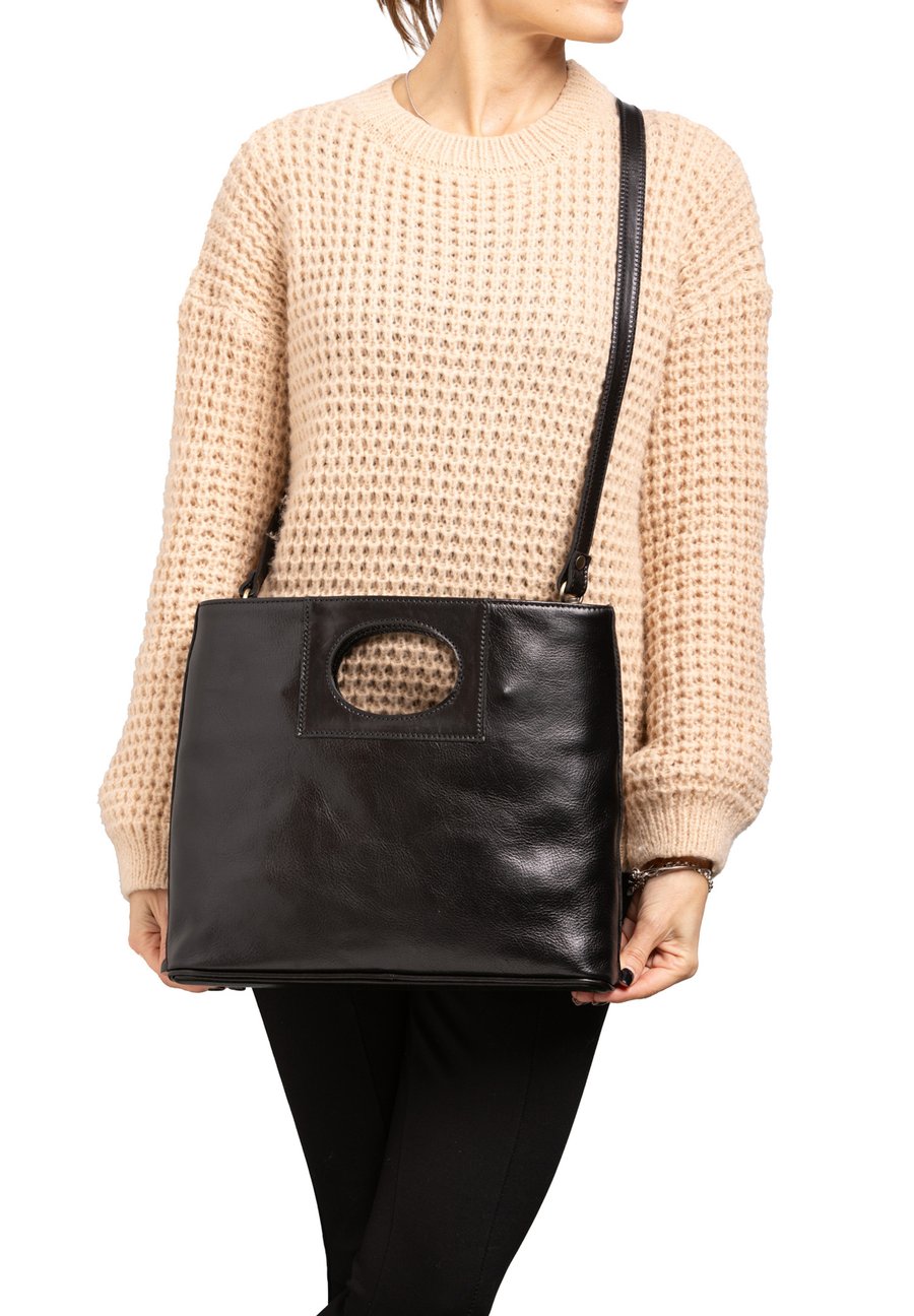 Сумка кросс-боди Chiara Ferretti Cross body bag, Black
Сумка кросс-боди Chiara Ferretti Cross body bag, Black