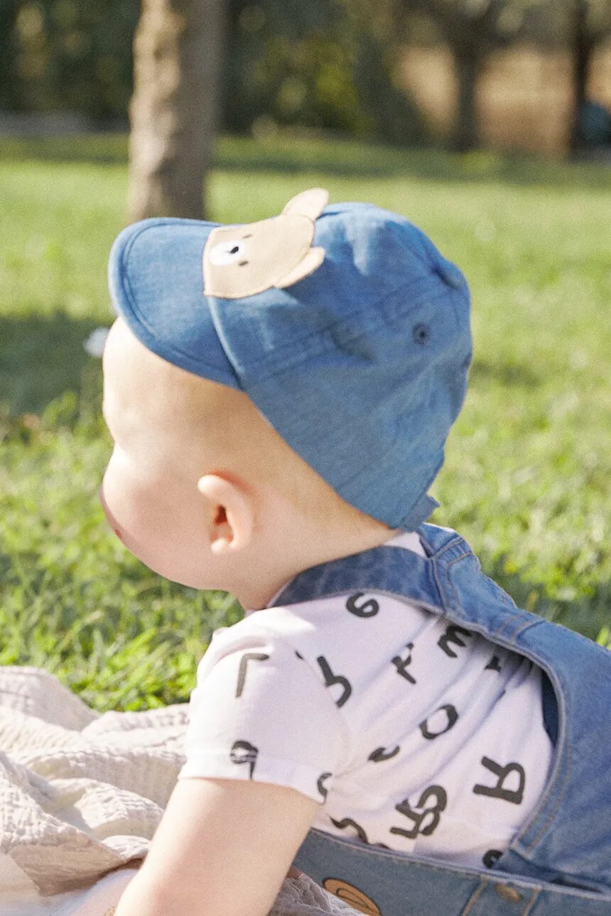 Бейсболка для новорожденных из хлопка для детей Mayoral Newborn, синий
Бейсболка для новорожденных из хлопка для детей Mayoral Newborn, синий