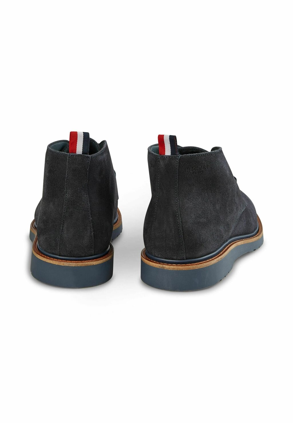 Ботильоны на шнуровке Hechter Paris, темно-синий
Ботильоны на шнуровке Hechter Paris, темно-синий