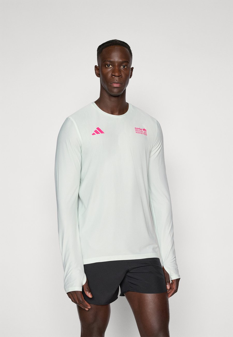 Топ Adidas Performance BER25 OTR LS TEE, Crystal Jade/Light Green
Топ Adidas Performance BER25 OTR LS TEE, Crystal Jade/Light Green