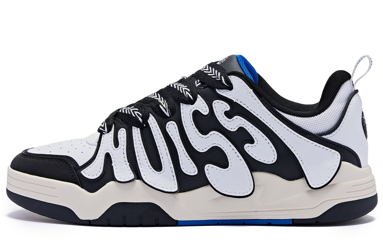 Кроссовки QIAODAN Skateboarding Shoes Men Low-top, черный/белый
Кроссовки QIAODAN Skateboarding Shoes Men Low-top, черный/белый