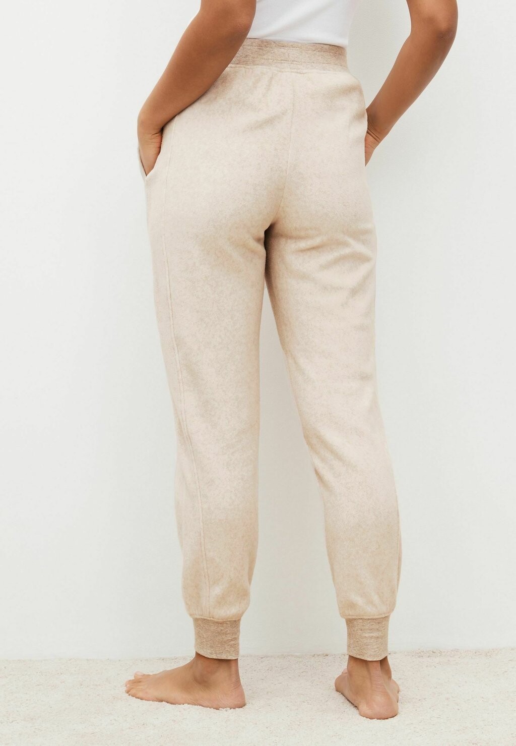 Спортивные брюки Next, бежевый 
Спортивные брюки Next, бежевый