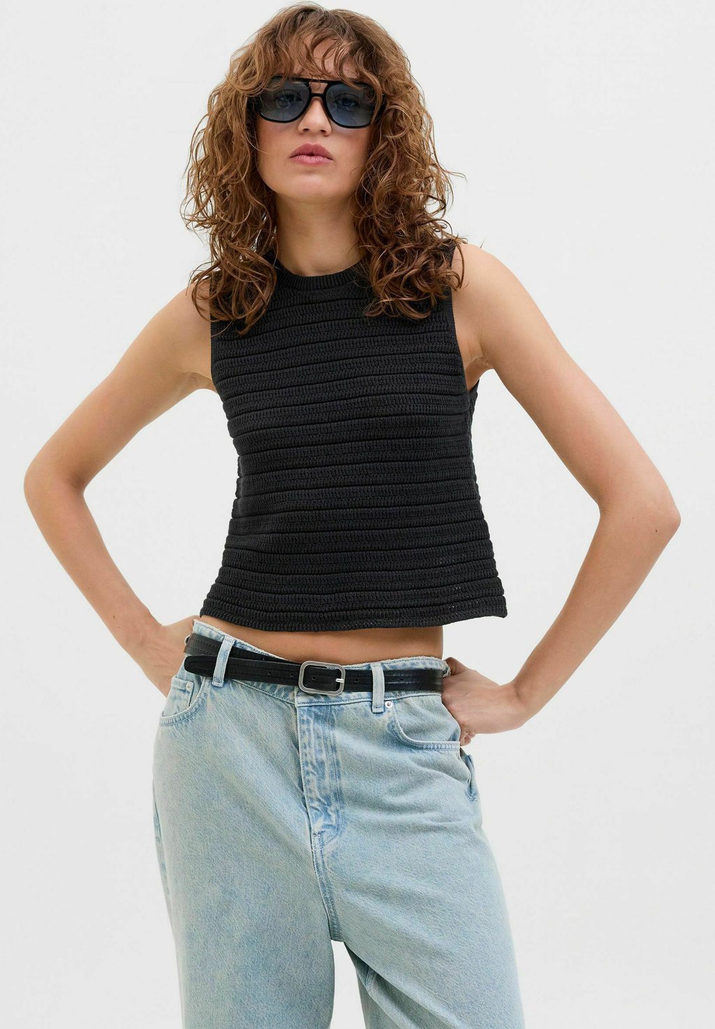 Топ JXZUSANNAH JJXX, черный
Топ JXZUSANNAH JJXX, черный