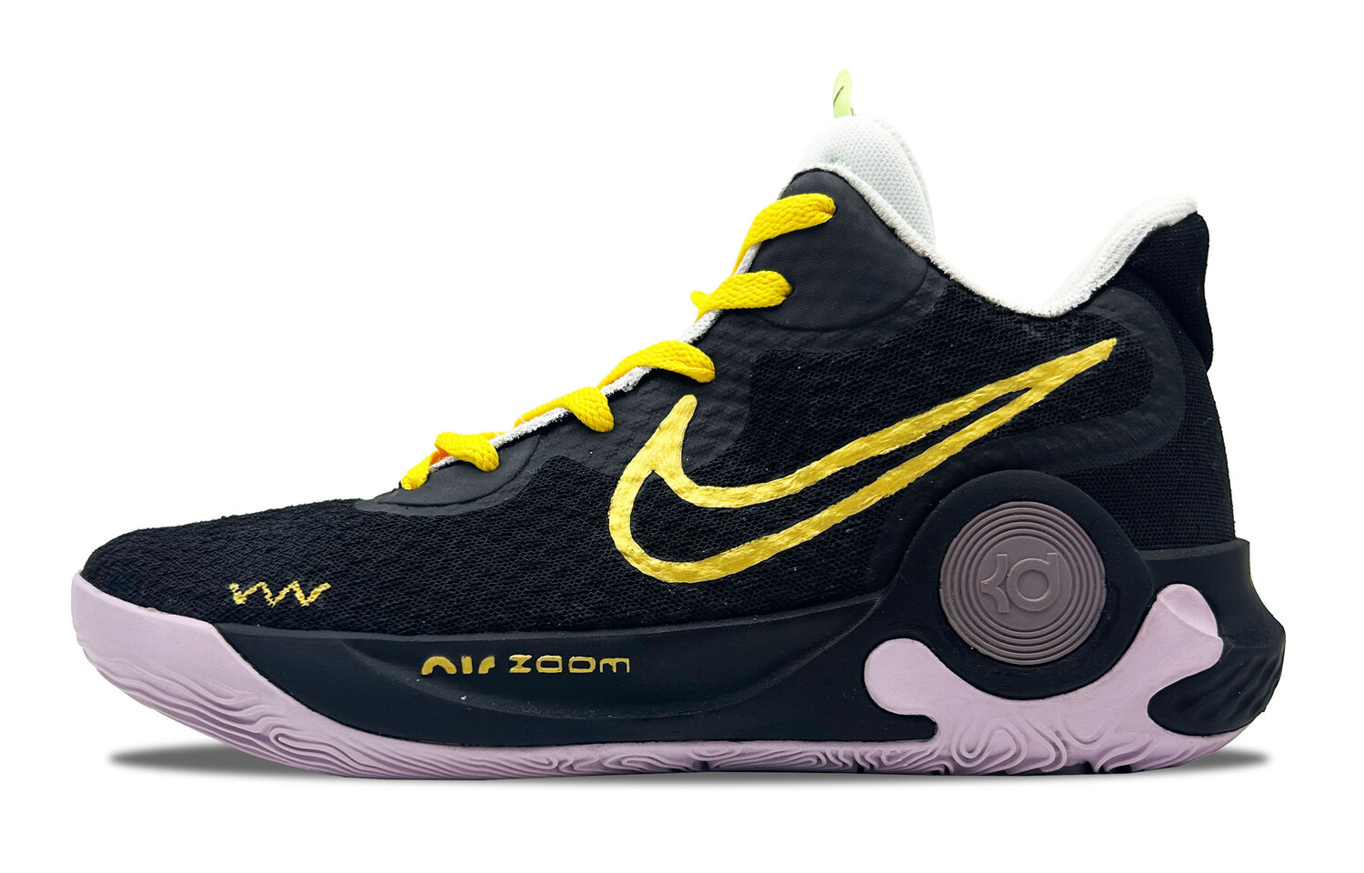 Кроссовки Nike KD Trey 5 IX Vintage Basketball Shoes Unisex Mid-top Black/Gold, черный
Кроссовки Nike KD Trey 5 IX Vintage Basketball Shoes Unisex Mid-top Black/Gold, черный